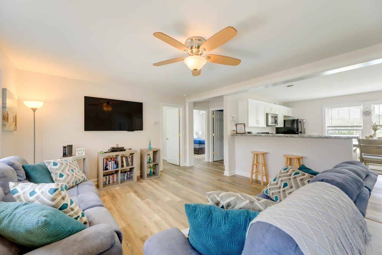 Coastal Emerald Isle Retreat With Deck And Grill! Екстер'єр фото
